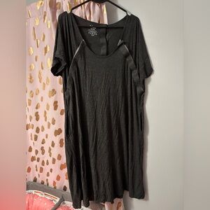 Frida Delivery and Nursing gown